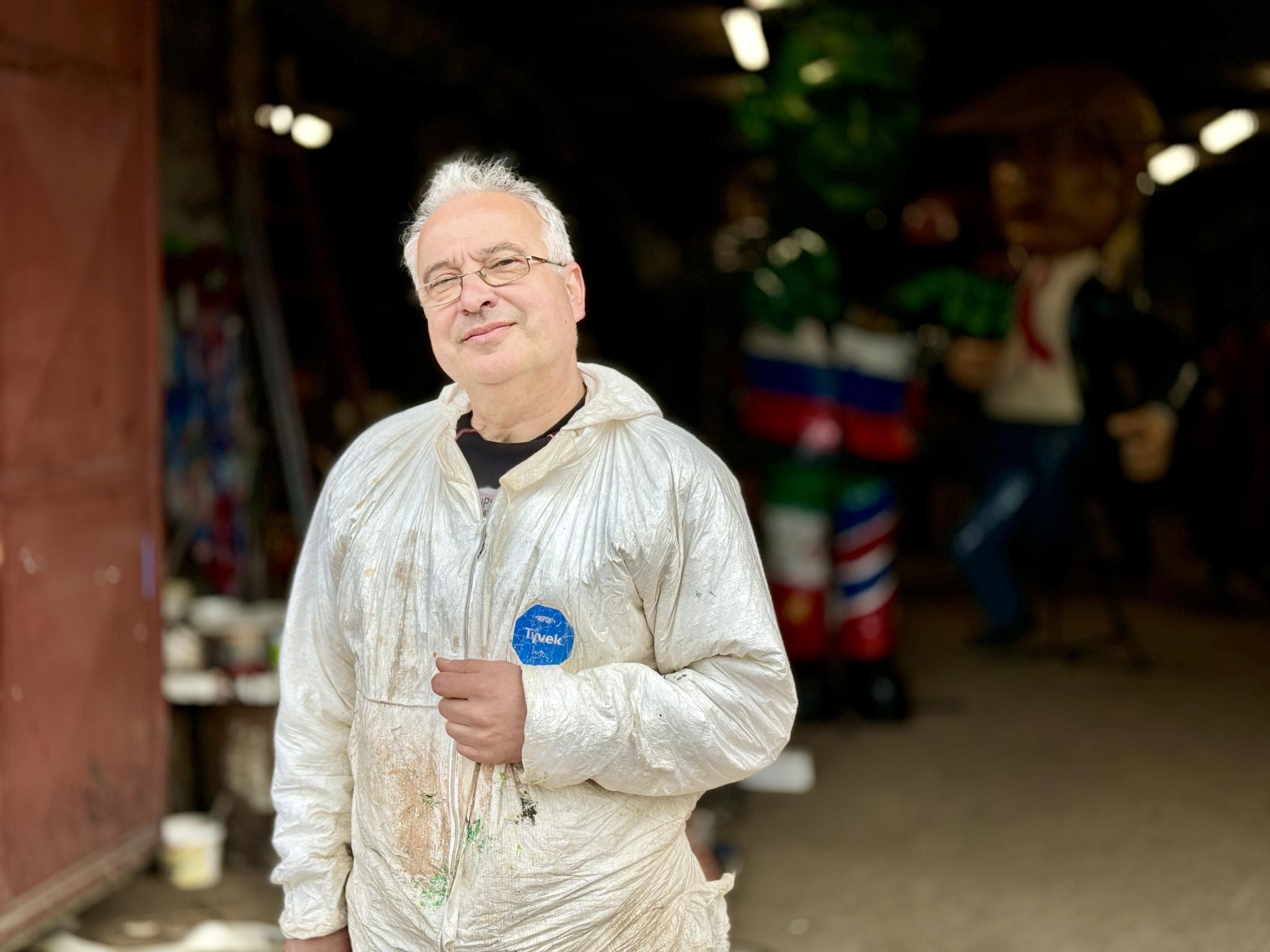 Драгомир Цанев, художник на габровския карнавал